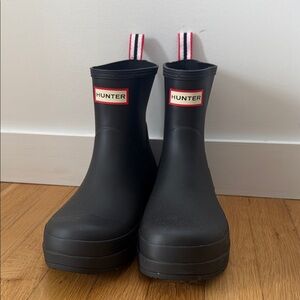 Hunter Classic Black Ankle Boots